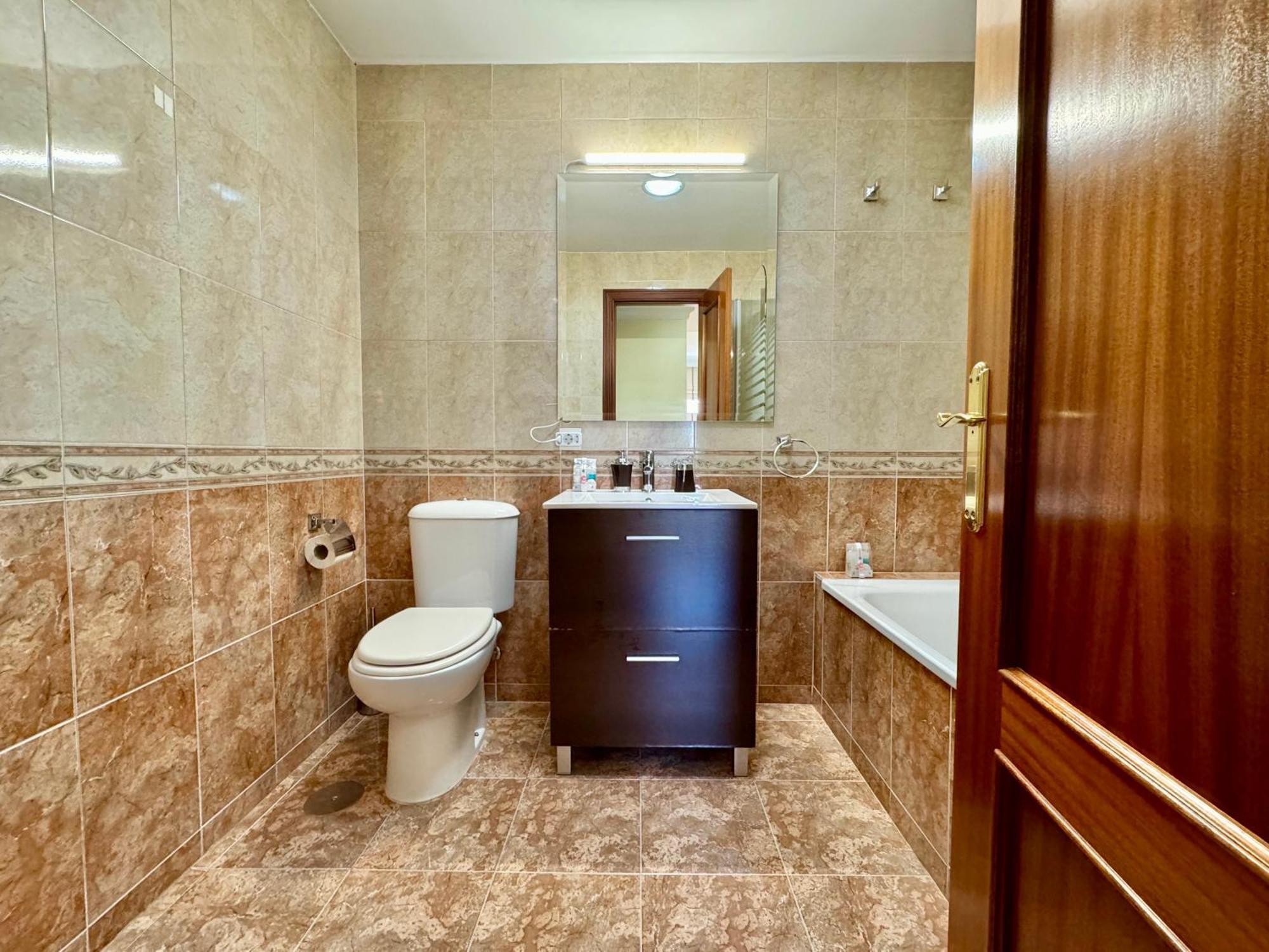 Lujoso Piso Centro Aparcamiento Privado, Terraza & Ac Apartment Малага Екстериор снимка