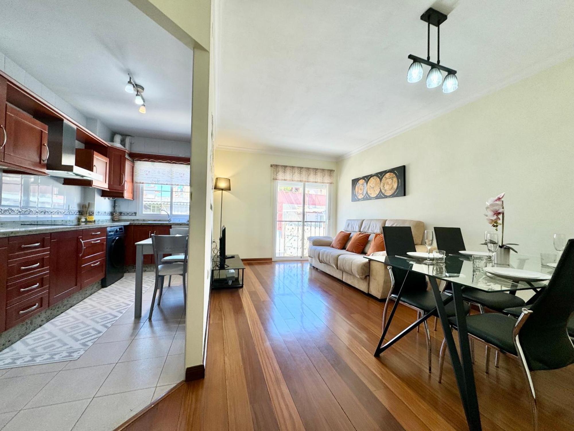 Lujoso Piso Centro Aparcamiento Privado, Terraza & Ac Apartment Малага Екстериор снимка