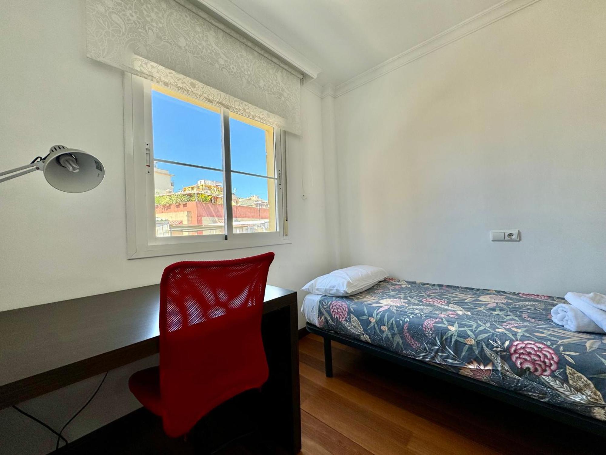 Lujoso Piso Centro Aparcamiento Privado, Terraza & Ac Apartment Малага Екстериор снимка