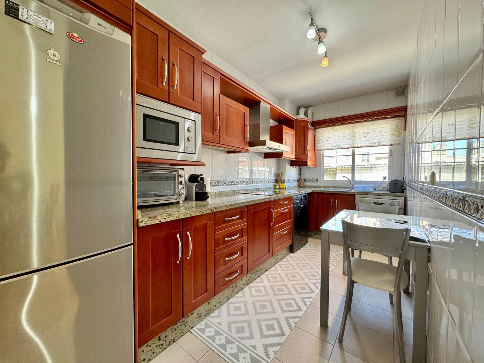 Lujoso Piso Centro Aparcamiento Privado, Terraza & Ac Apartment Малага Екстериор снимка