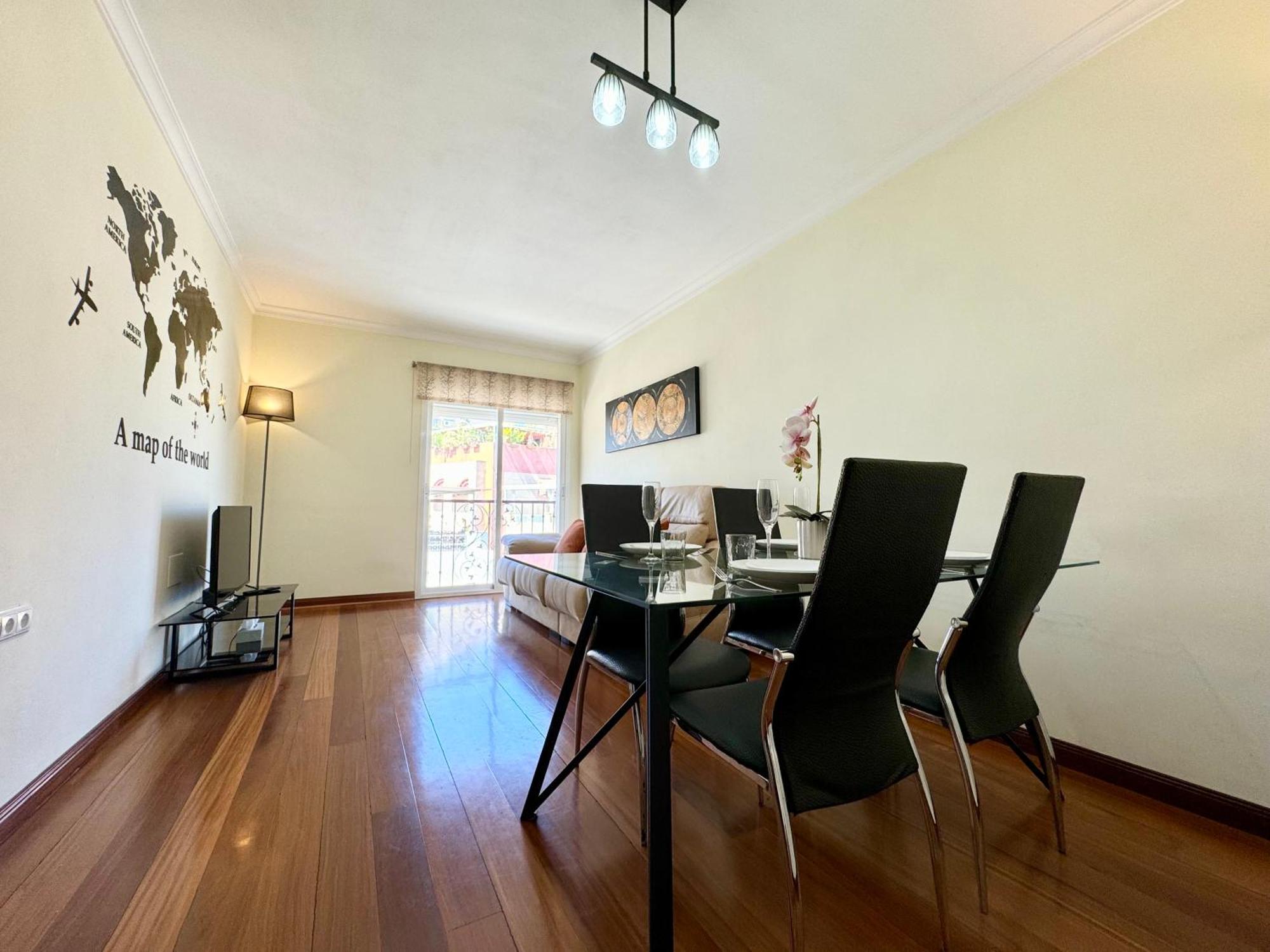 Lujoso Piso Centro Aparcamiento Privado, Terraza & Ac Apartment Малага Екстериор снимка